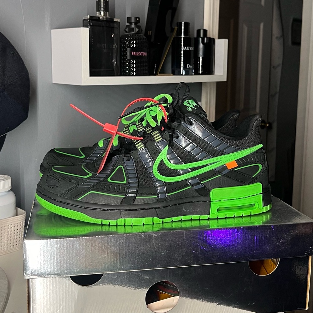 Off White X Rubber Dunk ‘Green Strike’